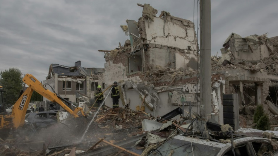 Ataque russo com mísseis e drones deixam ao menos quatro mortos em Kiev