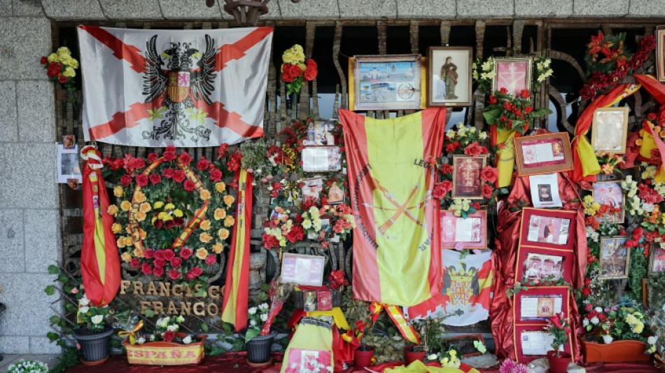 La Comunidad de Madrid suspende una formación sobre el franquismo destinada a profesores
