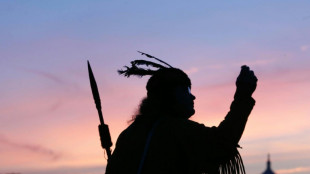 Farmacéuticas indemnizarán con USD 590 millones a indígenas de EEUU por los opioides