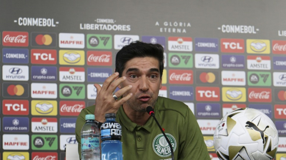 Palmeiras renova com Abel Ferreira at&eacute; 2027