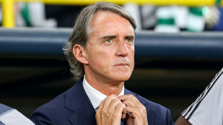 Roberto Mancini es nombrado nuevo entrenador del Al-Sadd catar&iacute;