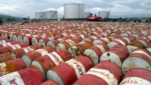 Prezzo petrolio in rialzo, Wti scambiato a 61,82 dollari