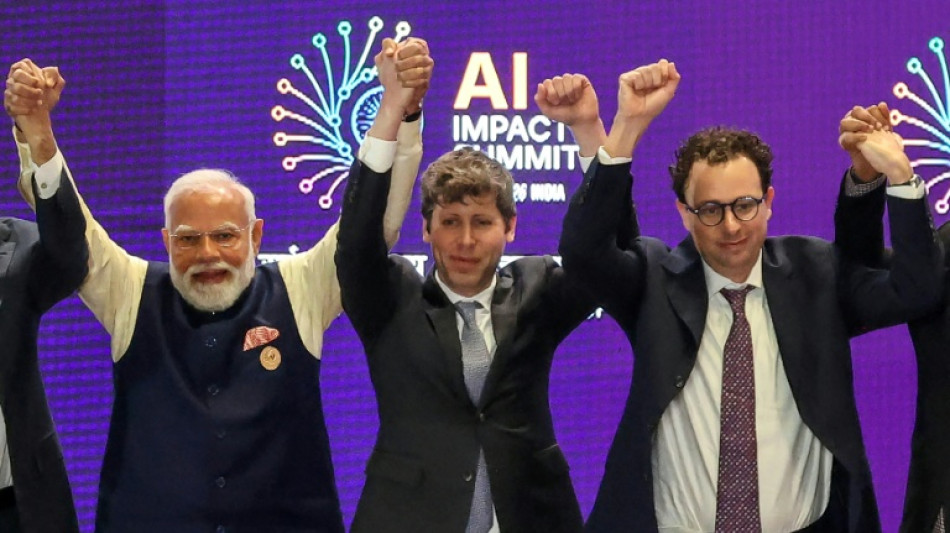 El jefe de OpenAI defiende la regulaci&oacute;n urgente de la IA y dirigentes piden democratizar esa tecnolog&iacute;a