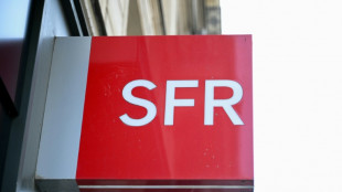 Vente de SFR: les salari&eacute;s appel&eacute;s &agrave; la gr&egrave;ve jeudi apr&egrave;s-midi