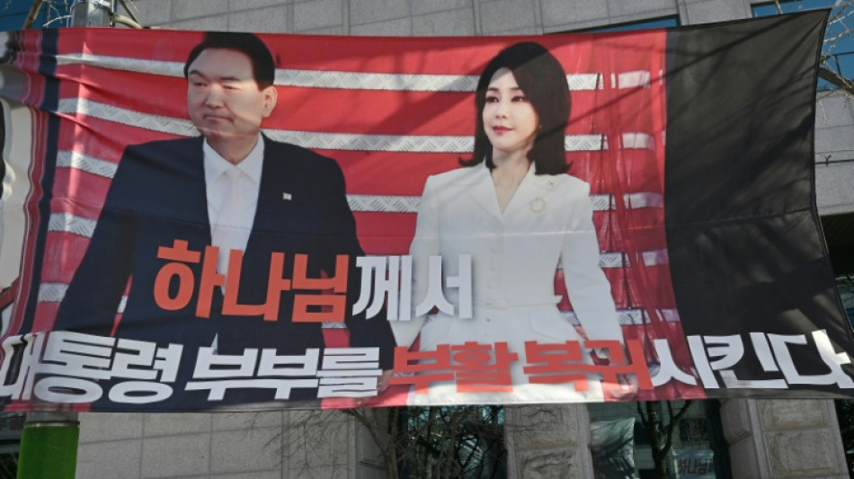 Condenan a ex primera dama de Corea del Sur a 20 meses de prisi&oacute;n por recibir sobornos