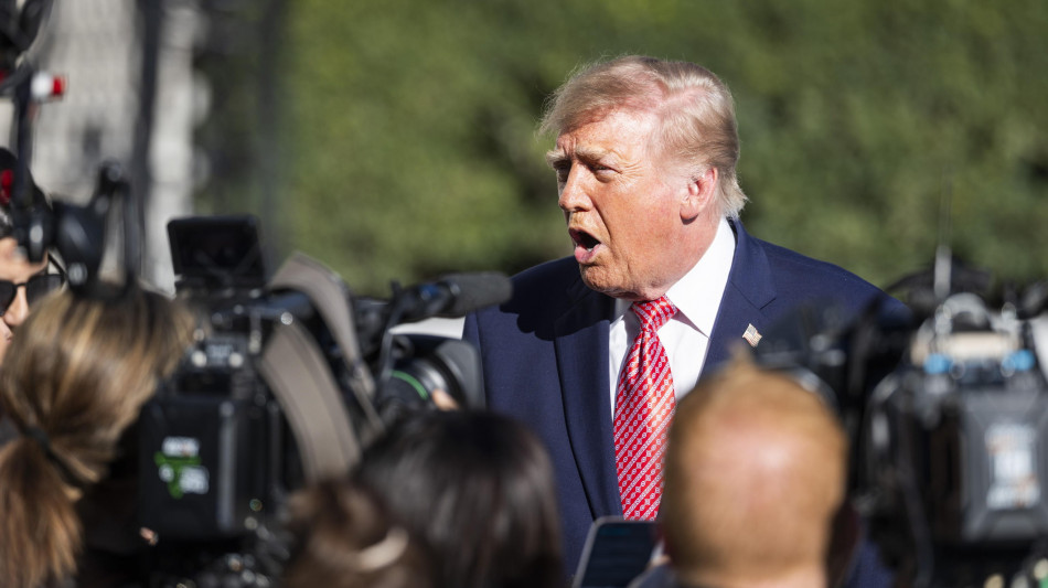 Trump annuncia 8 miliardi di dollari per gli agricoltori contro il caro gasolio