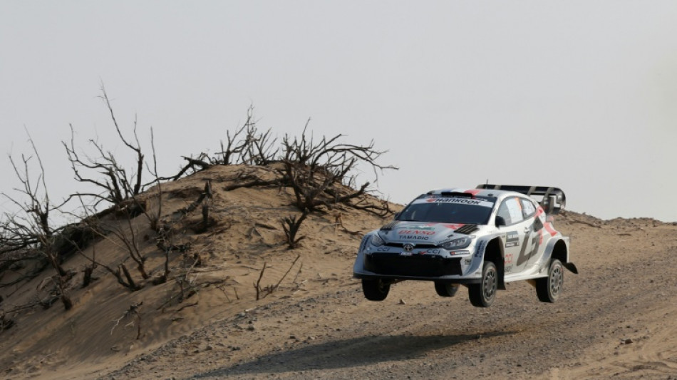 Rallye d'Arabie saoudite: Ogier repousse Evans et d&eacute;croche un neuvi&egrave;me titre