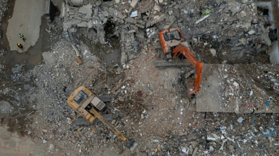 Colombia remueve escombros del devastador terremoto ya con escasas esperanzas de rescates
