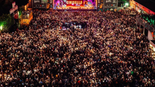 Sul palco di Gallipoli un duetto inedito Sfera Ebbasta-Elodie