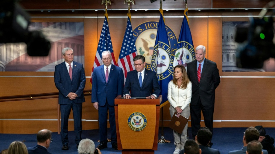 Air safety in focus as US government shutdown hits fourth week