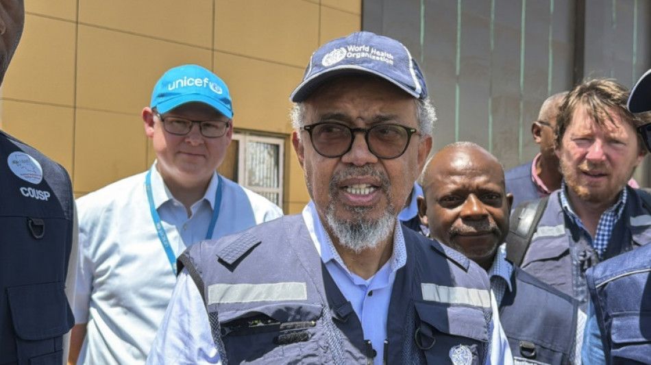 Diretor-geral da OMS visita epicentro do surto de ebola na RDC