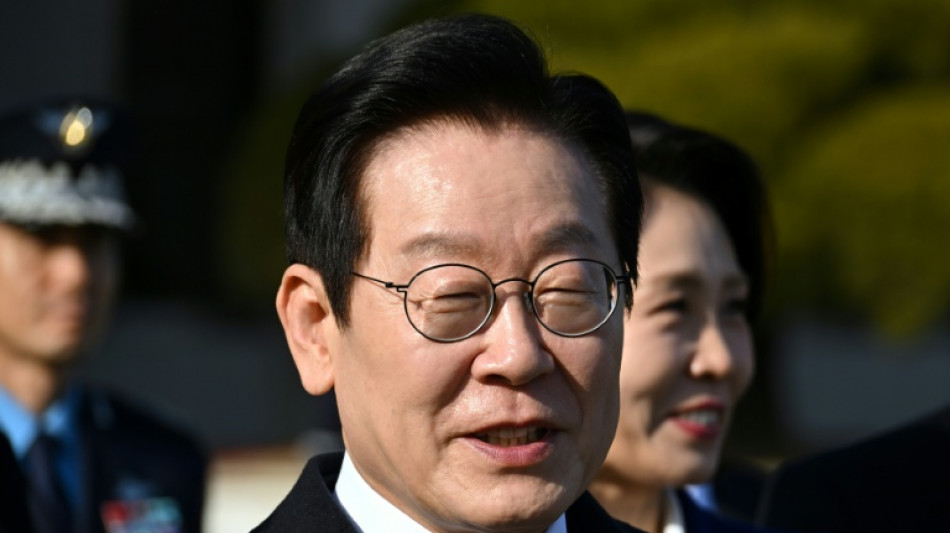 South Korea's Lee meets Xi with trade, Pyongyang on the agenda