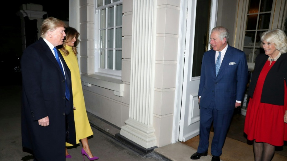 Carlos III y Trump, dos personalidades opuestas