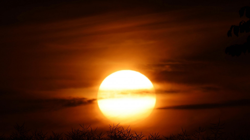 Ue, sistema elettrico stabile, preparativi per l'eclissi
