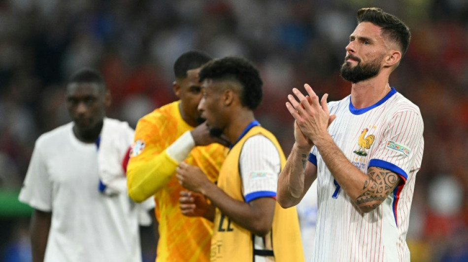 Equipe de France: Giroud ne dit pas non à une pige, en cas de "galère" face aux blessures