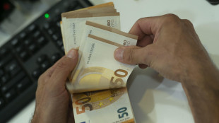 Confesercenti, 12,4 miliardi di quattordicesime, 55% li user&agrave; per le vacanze