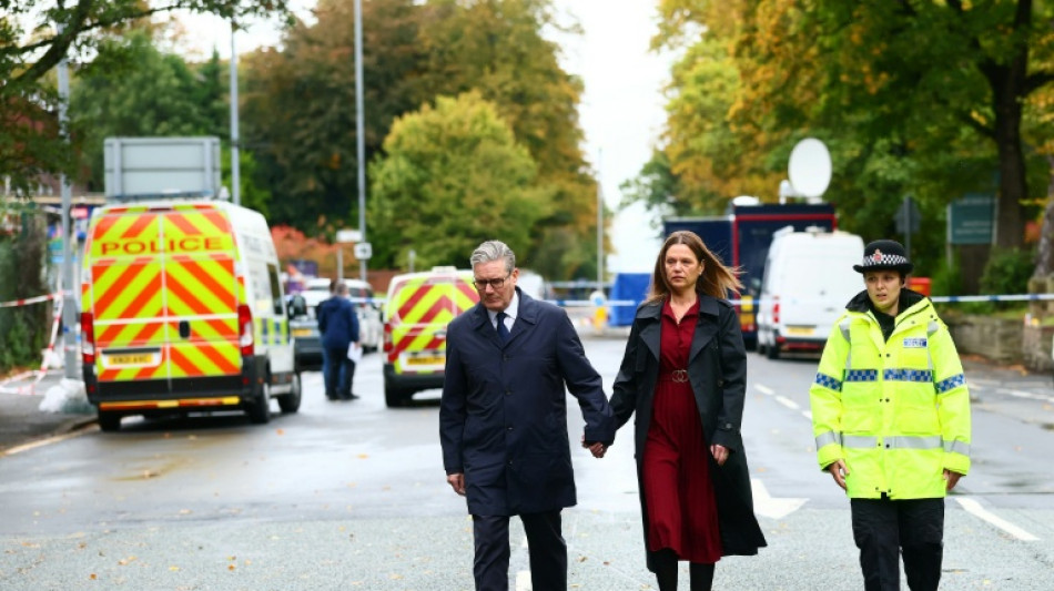 UK on 'high alert' following synagogue attack