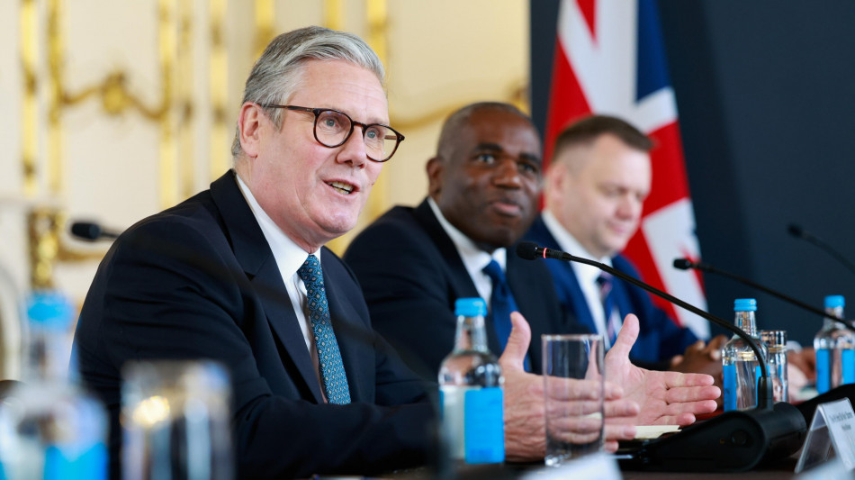 Starmer, 'accordo Gb-Ue non è passo indietro dopo Brexit'