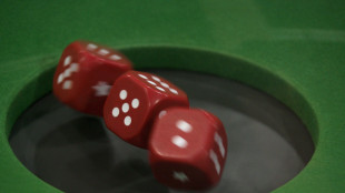 Scoperti i pi&ugrave; antichi dadi da gioco, hanno 12 mila anni