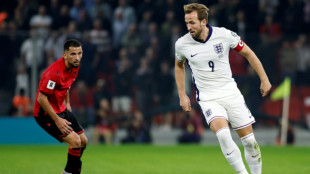 Kane double gives England record-setting finish on road to World Cup