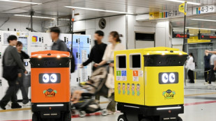 T&oacute;quio testa rob&ocirc;s coletores de lixo na esta&ccedil;&atilde;o de trem mais movimentada do mundo