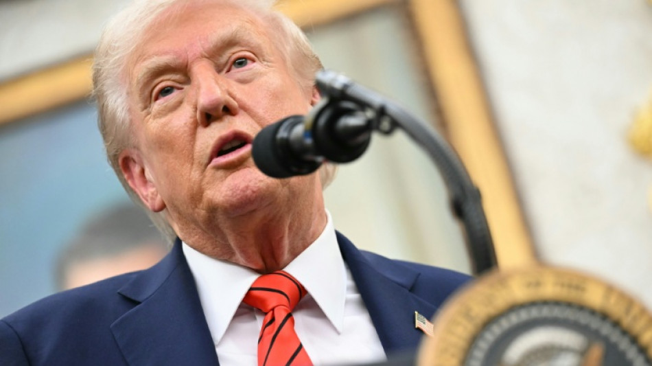 Trump says US 'wants to help China, not hurt it' 