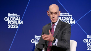 Comisionado de la NBA dice estar "profundamente perturbado" por escándalo de apuestas