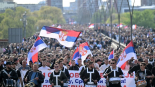 Massenproteste in Serbien: Präsident Vucic organisiert eigene Kundgebung