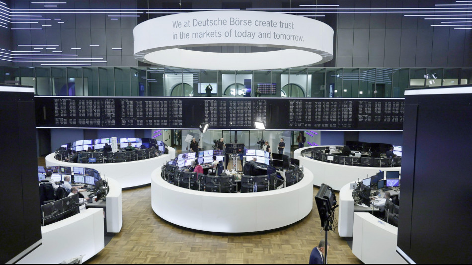 Borsa: l'Europa chiude debole con la lente sul Medioriente