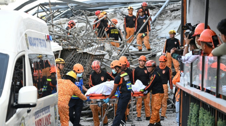 Desabamento de edif&iacute;cio em constru&ccedil;&atilde;o provoca quatro mortes nas Filipinas 