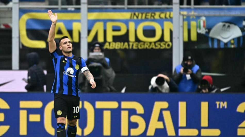 Com gol no fim, Inter vence Verona e segue l&iacute;der isolada do Italiano