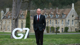 G7 meets in France hoping to heal transatlantic Iran rift