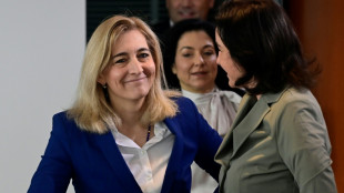 Warkens Reformpl&auml;ne im Kreuzfeuer: Sozial- und &Auml;rzteverb&auml;nde fordern &Auml;nderungen