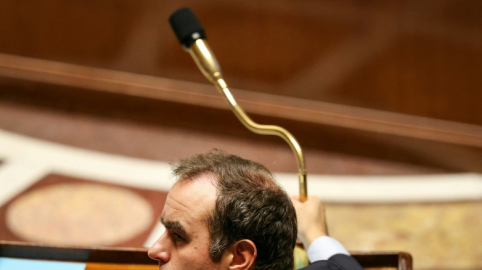 Frankreichs Nationalversammlung stimmt über Misstrauensanträge ab