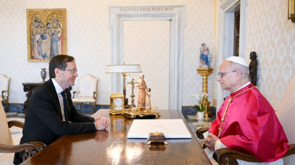 P&acirc;ques: L&eacute;on XIV a appel&eacute; Zelensky et Herzog