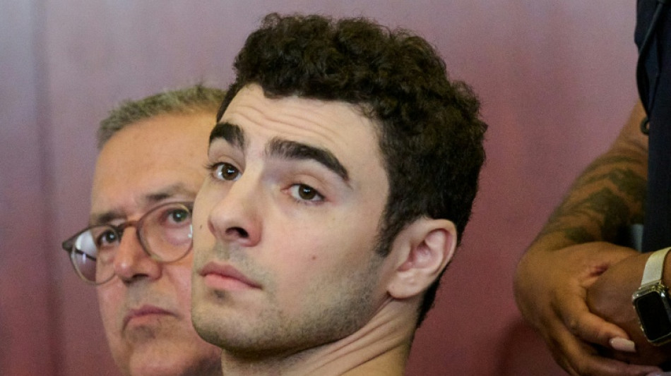 Presunto asesino de CEO de aseguradora de salud de EEUU comparecerá ante tribunal en diciembre