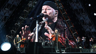 Vasco Rossi cita Taormina in post, sindaco lo invita per premio