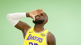 Nba: LeBron senza et&agrave; trascina i Lakers, Oklahoma vince sempre