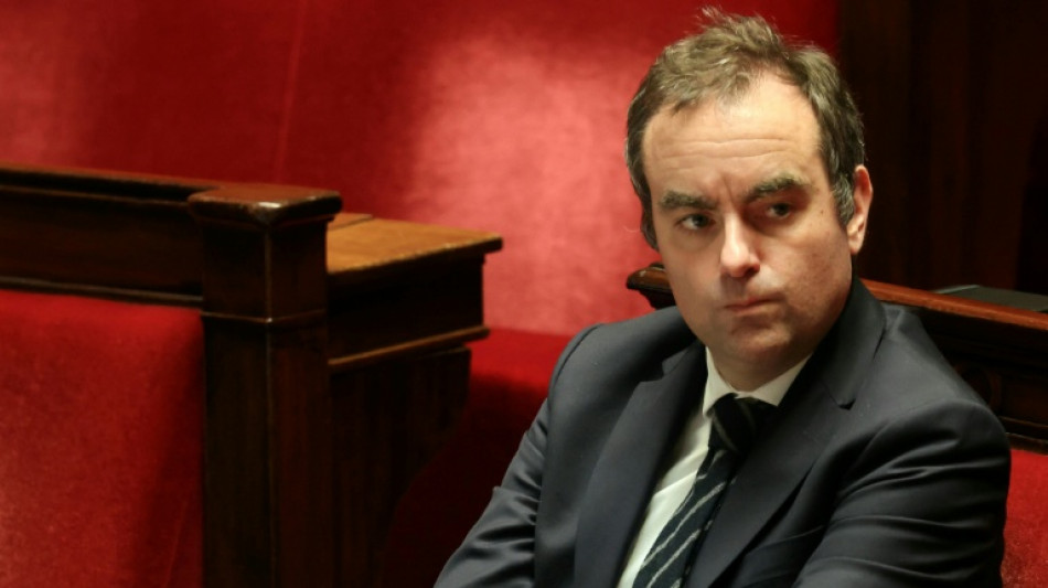 France says parliament approval of budget 'impossible'