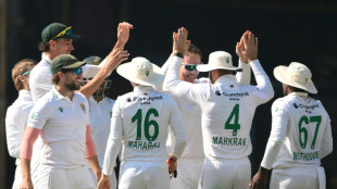 South Africa condemn India to biggest Test loss for series sweep