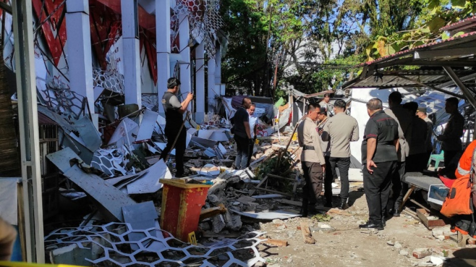 Major earthquake in Indonesia kills one, sparks panic
