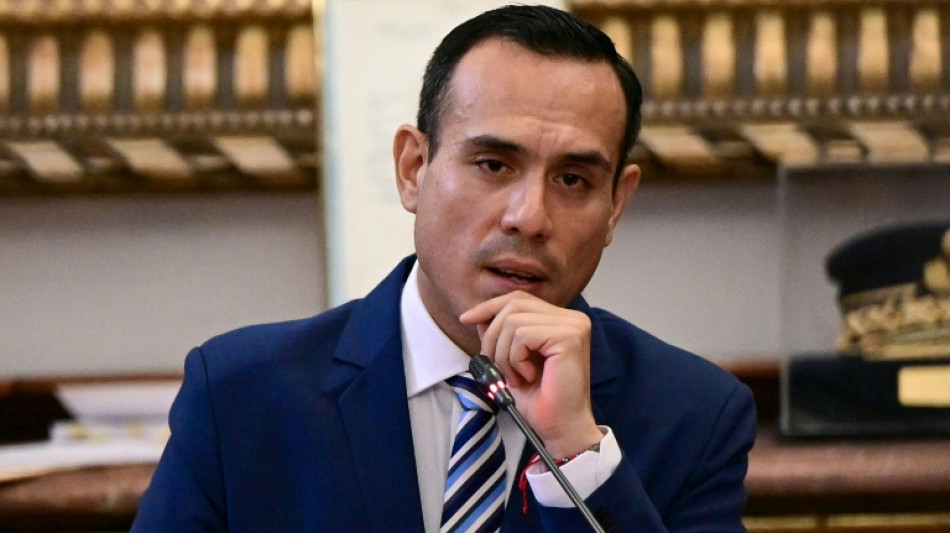 Sieben Pr&auml;sidenten in zehn Jahren: Perus Parlament ber&auml;t erneut &uuml;ber Amtsenthebung