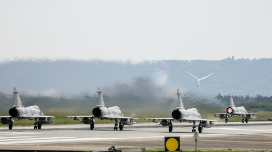 Taïwan: manoeuvres militaires de Pékin pour simuler des "frappes" et un "blocus"