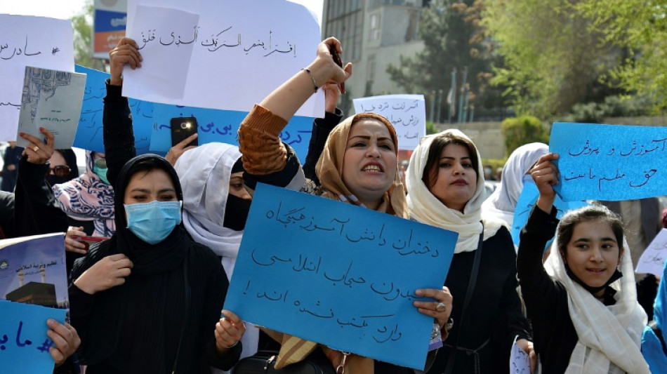 Afghanistan: manifestation &agrave; Kaboul contre la fermeture du secondaire aux filles