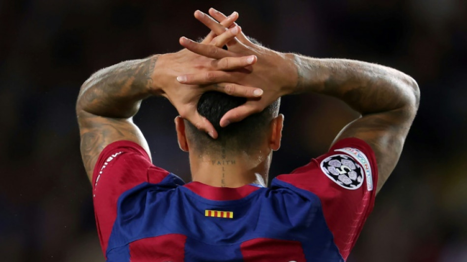 Cancelo e Lucas V&aacute;zquez podem desfalcar Bar&ccedil;a e Real Madrid na Supercopa da Espanha