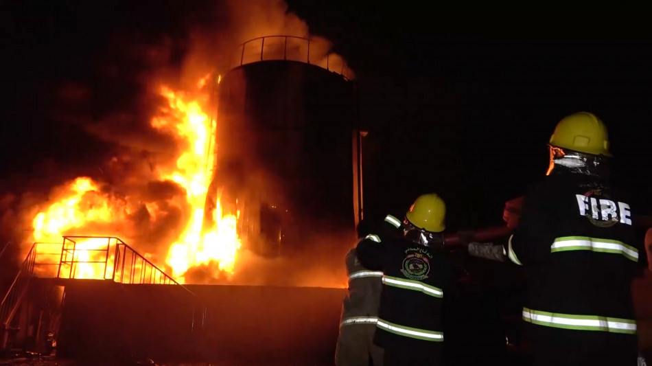 L'Idf chiede l'evacuazione immediata dell' aeroporto di Sanaa