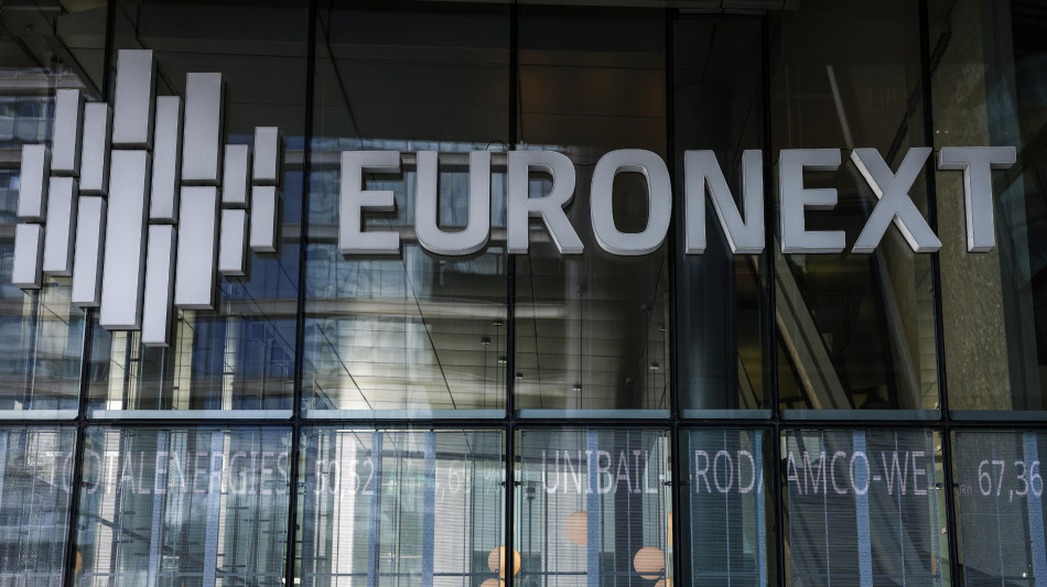 Borsa: l'Europa allunga con i futures Usa, Milano +2,3%