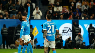 Com gol de David Neres, Napoli vence Milan (2-0) e vai &agrave; final da Supercopa da It&aacute;lia