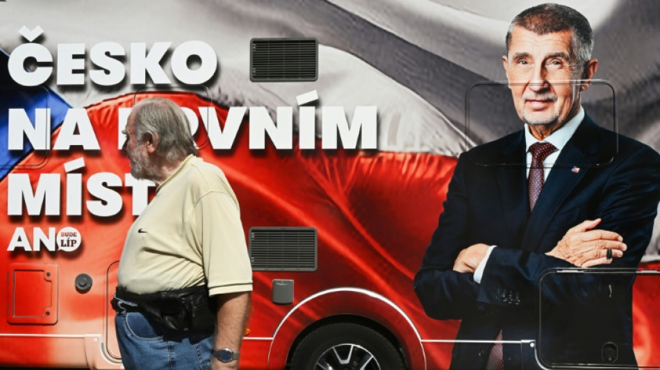 Les Tchèques élisent leurs députés, Babis en tête des sondages mais sans certitude de gouverner