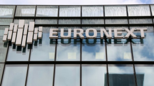 Bourse de Paris : EssilorLuxottica s'envole, Carrefour plonge
